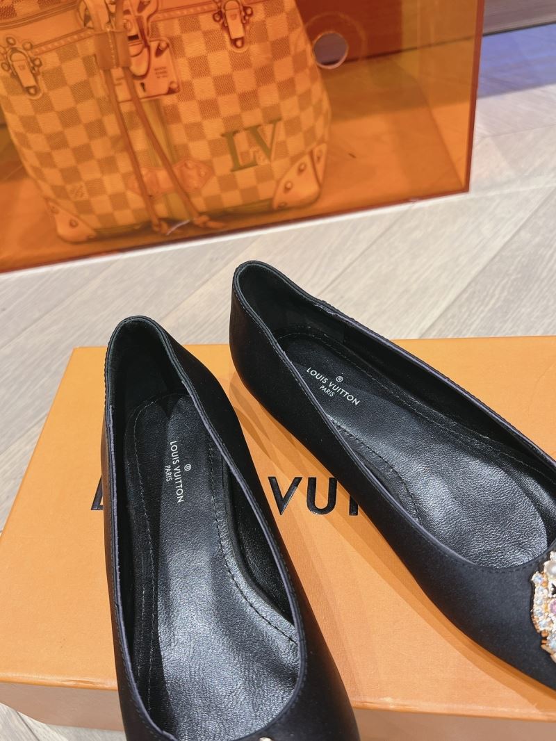 Louis Vuitton Flat Shoes